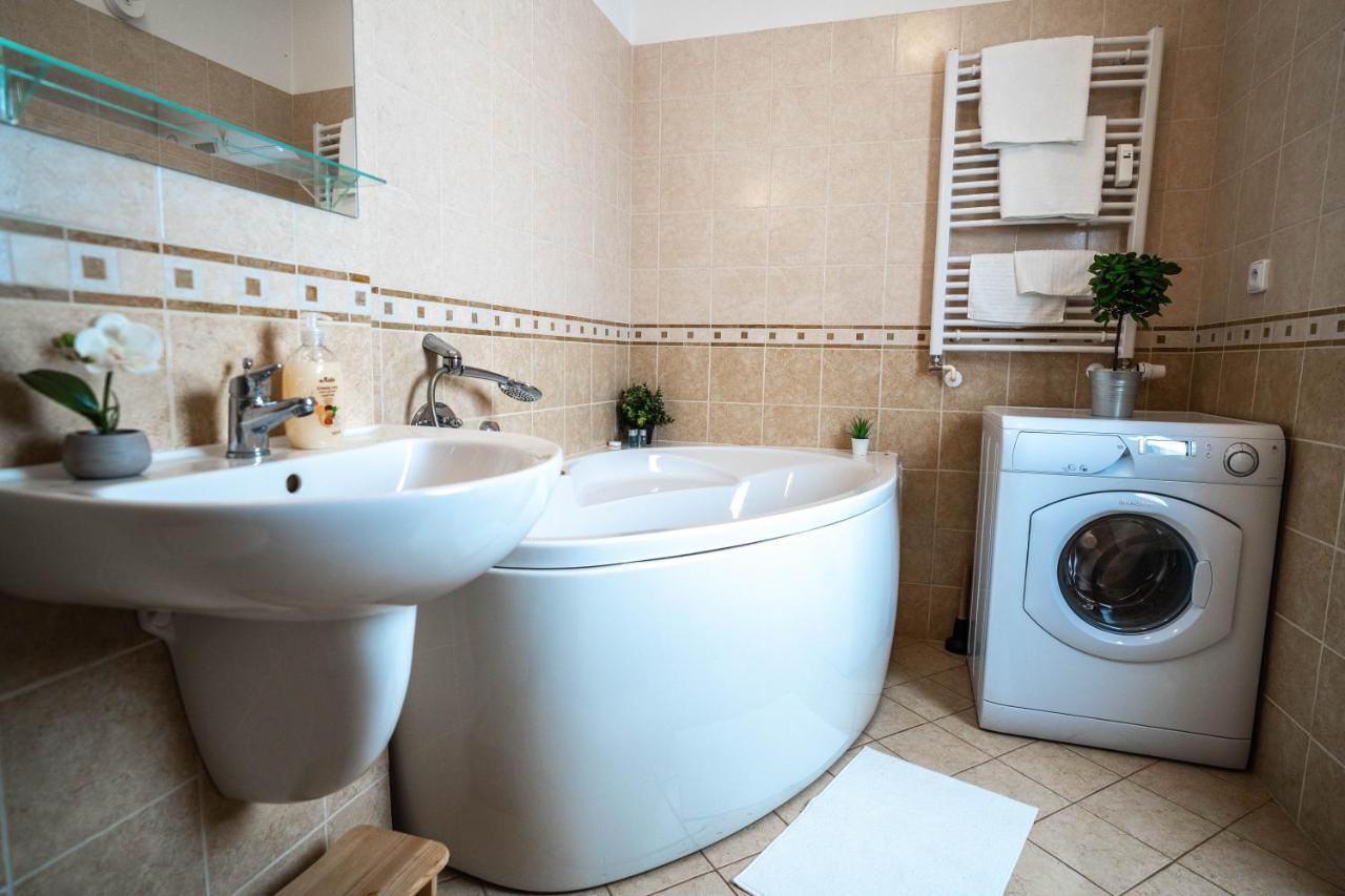 Apartman Svaty Petr Spindleruv Mlyn Bagian luar foto