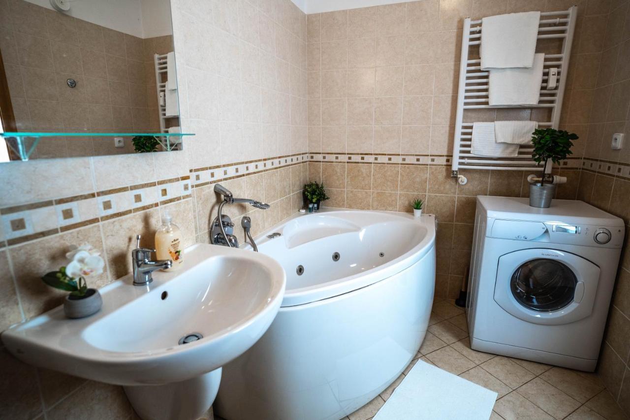 Apartman Svaty Petr Spindleruv Mlyn Bagian luar foto